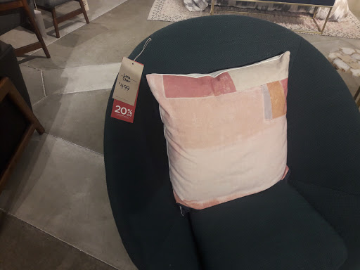 Furniture Store «west elm», reviews and photos, 400 W 47th St, Kansas City, MO 64112, USA