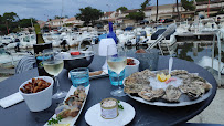 Plats et boissons du Restaurant de fruits de mer Les Richesses d'Arguin à Gujan-Mestras - n°1