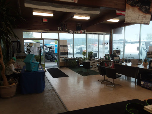 Auto Repair Shop «Hartleys Auto and RV Center», reviews and photos, 3830 US-11, Cortland, NY 13045, USA