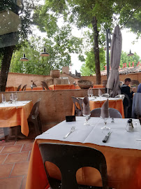 Atmosphère du Pizzeria Chez Marie ( L'IMPREVU ) à Saint-Maximin-la-Sainte-Baume - n°2