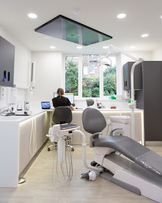 فراشة الأسنان - Butterfly Dental