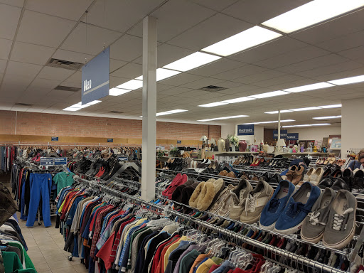 Thrift Store «Goodwill Retail Store», reviews and photos, 86 S Tunnel Rd, Asheville, NC 28805, USA