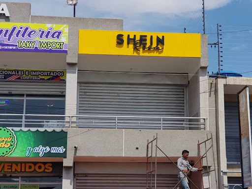 Stores to buy women's swimwear Maracaibo