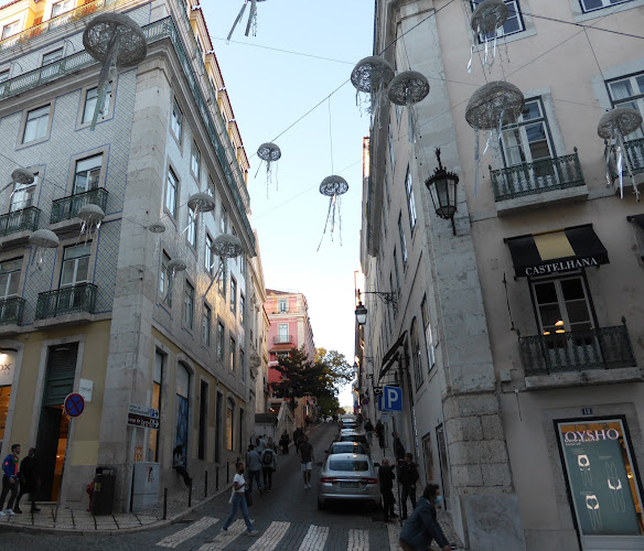 Calçada do Sacramento 8, 1200-394 Lisboa, Portugal