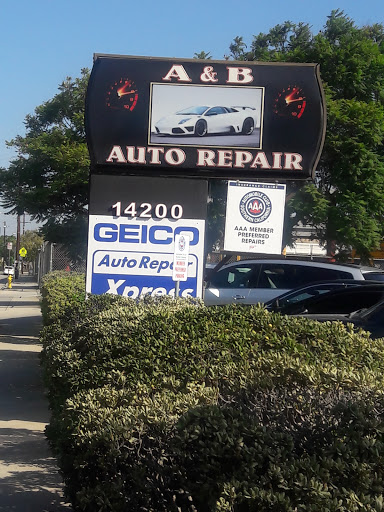 Auto Body Shop «A & B Auto Body Repair Center», reviews and photos, 14200 S San Pedro St, Los Angeles, CA 90061, USA
