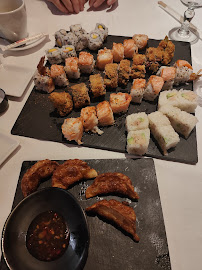Plats et boissons du Restaurant japonais Sushi Roll à Mably - n°15