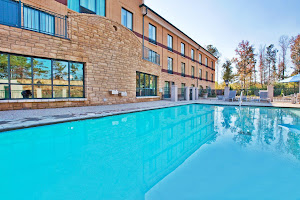 Holiday Inn Express & Suites Macon-West, an IHG Hotel