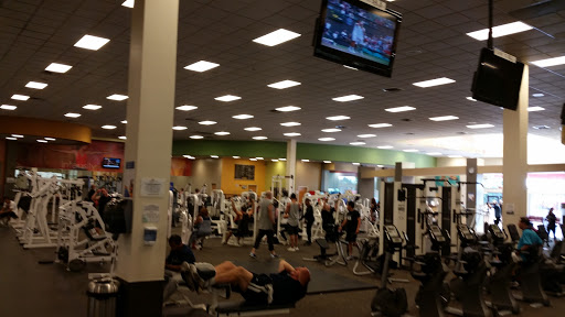 Gym «LA Fitness», reviews and photos, 3550 W Carson St #404, Torrance, CA 90503, USA