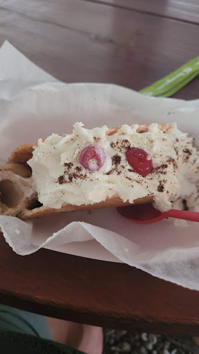 Ice Cream Shop «Milkhouse Ice Cream and Coffee Cafe», reviews and photos, 4189 Keewahdin Rd, Fort Gratiot Twp, MI 48059, USA