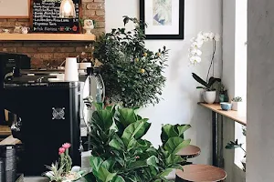 Remi Flower & Coffee image