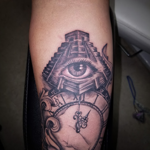 Explore stevie nicks tattoo ideas, creative tattoo ideas in Kingsport, available at Ink-a-zoid Tattoos & Piercings