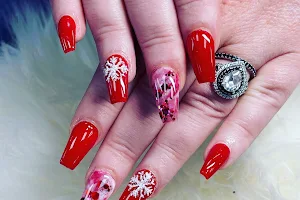 Luxe Nail and Spa image