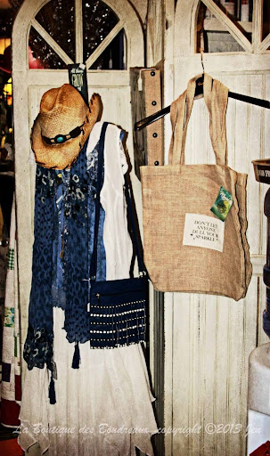 Antique Store «La Boutique Des Boudreaux», reviews and photos, 309 Bear Creek Ave, Morrison, CO 80465, USA