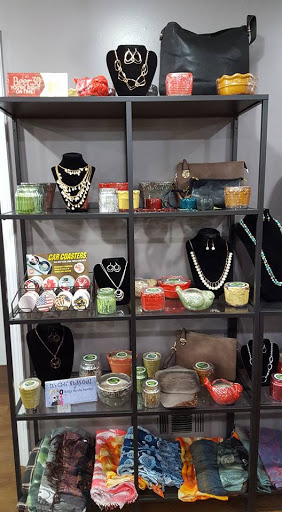 Beauty Salon «Indulgence Salon & Boutique», reviews and photos, 1175 W Bristol Rd, Flint, MI 48507, USA