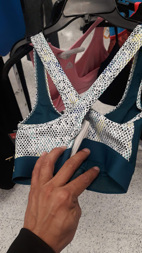 Clothing Store «Ross Dress for Less», reviews and photos, 820 E Alosta Ave, Azusa, CA 91702, USA