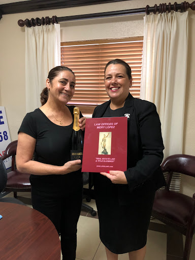 Real Estate Attorney «Law Offices of Mery Lopez», reviews and photos
