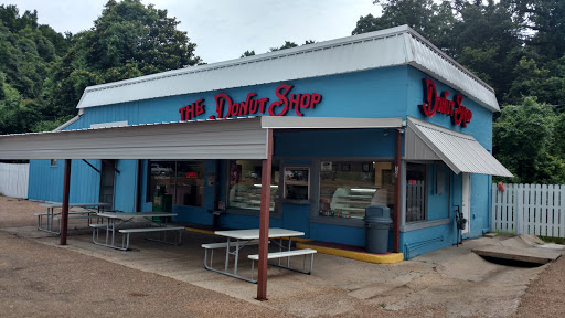 Donut Shop «The Donut Shop», reviews and photos, 501 John R Junkin Dr, Natchez, MS 39120, USA