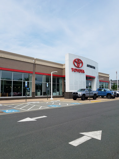 Toyota Dealer «AutoNation Toyota Leesburg», reviews and photos, 1 Cardinal Park Dr SE, Leesburg, VA 20175, USA
