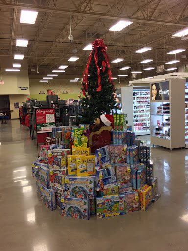 Grocery Store «Kroger Marketplace», reviews and photos, 1155 N 21st St, Newark, OH 43055, USA