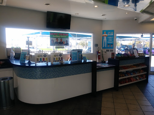 Car Wash «Mr. Clean Car Wash & Oil Change - Round Rock», reviews and photos, 2301 S Interstate 35, Round Rock, TX 78664, USA