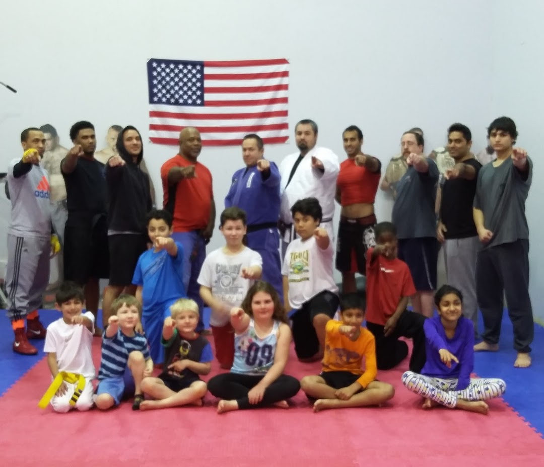 Karate 4 Kids, Dutch Kickboxing, Jujitsu & MMA (Airport & Hillcrest)