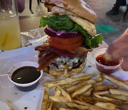 TGI Friday's Macroplaza photo