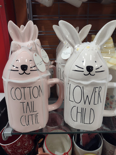 Shopping Mall «Brookside Plaza», reviews and photos, 10-38 Hazard Ave, Enfield, CT 06082, USA