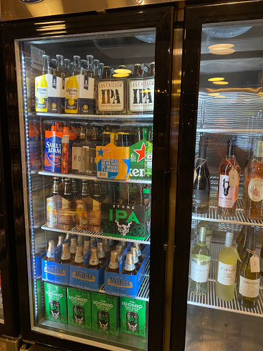 Convenience Store «The Corner Store», reviews and photos, 716 Traction Ave, Los Angeles, CA 90013, USA