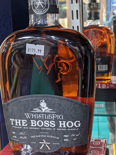 Liquor Store «Tip Top Liquor Warehouse», reviews and photos, 90 Dry Creek Rd, Healdsburg, CA 95448, USA