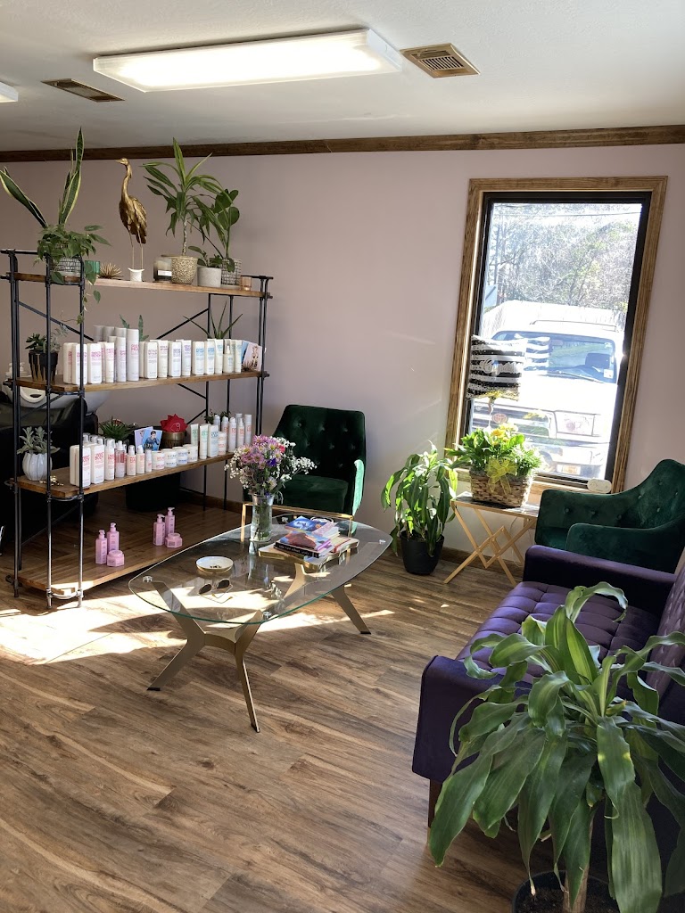 Electric Lounge Hair Studio 39401