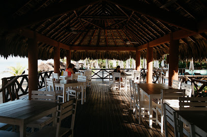 Restaurante Pez Gallo - playa bacocho, Bacocho, 71983 Puerto Escondido, Oax., Mexico