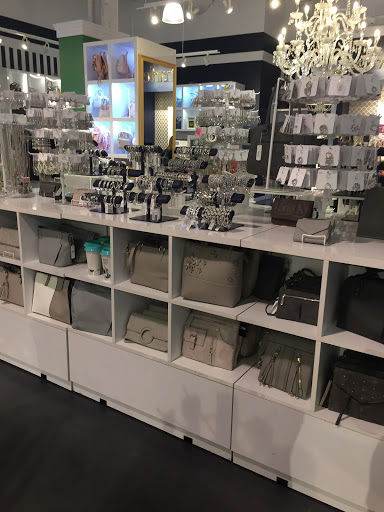 Fashion Accessories Store «Charming Charlie», reviews and photos, 1028 Old Country Rd, Garden City, NY 11530, USA