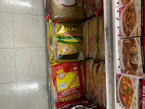 Indian Grocery Store «Super Hayat Market», reviews and photos, 3964 Redondo Beach Blvd, Torrance, CA 90504, USA