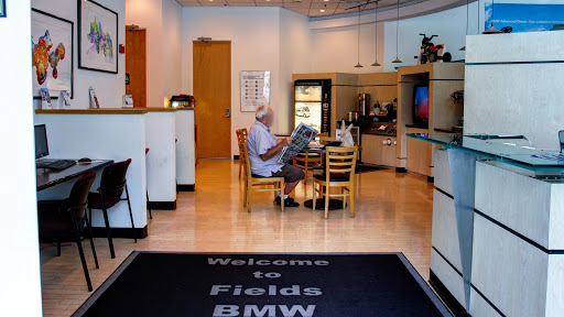 Used Car Dealer «Fields BMW Lakeland», reviews and photos, 4285 Lakeland Park Dr, Lakeland, FL 33809, USA