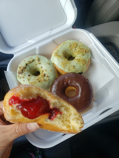 Donut Shop «AM Donut & Yogurt», reviews and photos, 305 Huntington Dr, Monrovia, CA 91016, USA