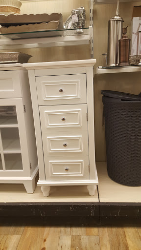 Department Store «T.J. Maxx and HomeGoods», reviews and photos, 3050 Sheridan Dr, Amherst, NY 14226, USA