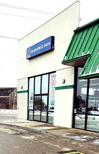 Thrift Store «Goodwill QUINCY», reviews and photos, 625 Southern Artery, Quincy, MA 02169, USA