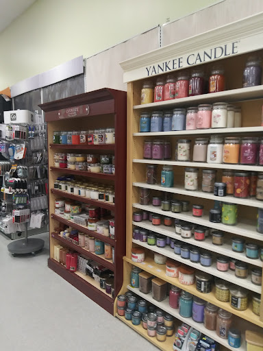 Department Store «Myer-Henderson Hall Main Exchange», reviews and photos, 450 McNair Rd, Fort Myer, VA 22211, USA