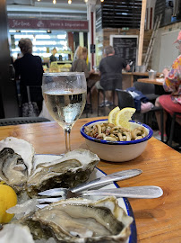 Plats et boissons du Bar-restaurant à huîtres Chez Jérôme à Biarritz - n°18