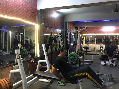 Royal Arena fitness gym - F 681, South Extension I, Shiv Nagar, Kotla Mubarakpur, New Delhi, Delhi 110003, India