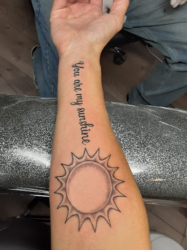 Tattoo Shop «Next Wave Tattoos & Piercings», reviews and photos, 855 W University Dr #8, Mesa, AZ 85201, USA