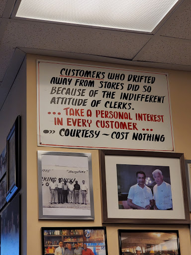 Liquor Store «Burris Liquor Store», reviews and photos, 418 Meeting St, Charleston, SC 29403, USA