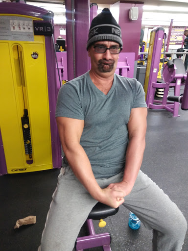 Gym «Planet Fitness», reviews and photos, 30-33 Steinway St, Astoria, NY 11103, USA