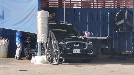 Car Wash «Keep It Clean Hand Car Wash», reviews and photos, 3700 Washington Ave, Houston, TX 77007, USA