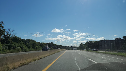 Shopping Mall «Cross County Shopping», reviews and photos, 8000 Mall Walk, Yonkers, NY 10704, USA