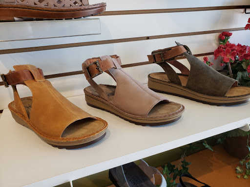 Orthopedic Shoe Store «Foot Solutions Cincinnati North», reviews and photos, 5475 Deerfield Blvd, Mason, OH 45040, USA