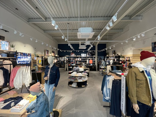 Magasin de vêtements Levi's Store Claye Souilly Claye-Souilly