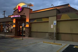 Taco Bell image