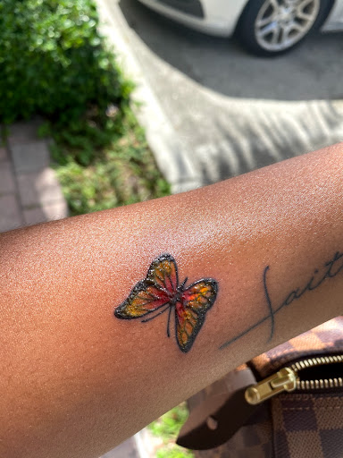 Tattoo Shop «Colorfast Studios», reviews and photos, 2536 N University Dr, Coral Springs, FL 33065, USA