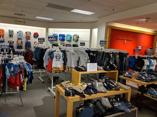 Department Store «Boston Store», reviews and photos, 15875 W Bluemound Rd, Brookfield, WI 53005, USA